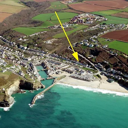 Newly Renovated Cottage With Hot Tub Portreath Esterno foto